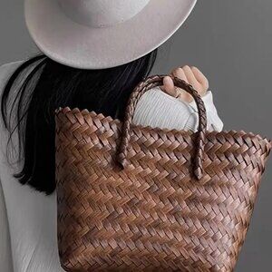 WOVEN TOTE